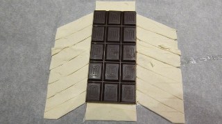 chokolade  og mandelbroed skaaret